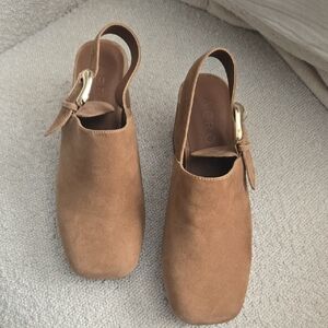 AEROSOLES Women's Brown Mules with Gold Buckle